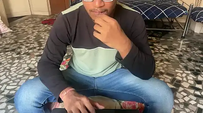 wild x predator online show from December 2, 2024, 6:05 am