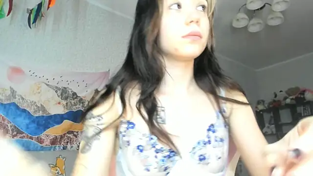 Snapshot of Ramona_Johnson chatting on November 25, 2025, 5:30 am Ramona Johnson online show from November 25, 2025, 5:30 am