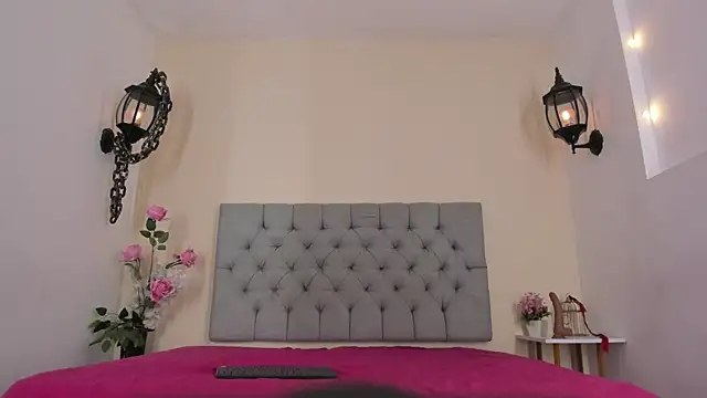 Snapshot of hellen_kat chatting on March 15, 2025, 12:25 am hellen kat online show from March 15, 2025, 12:25 am