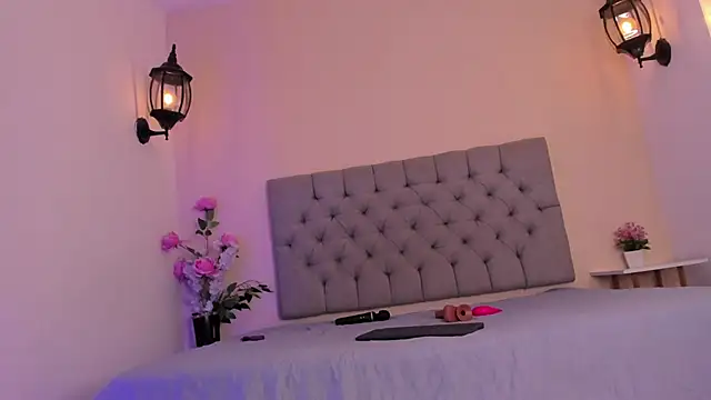 Snapshot of hellen_kat chatting on February 9, 2025, 12:39 am hellen kat online show from February 9, 2025, 12:39 am