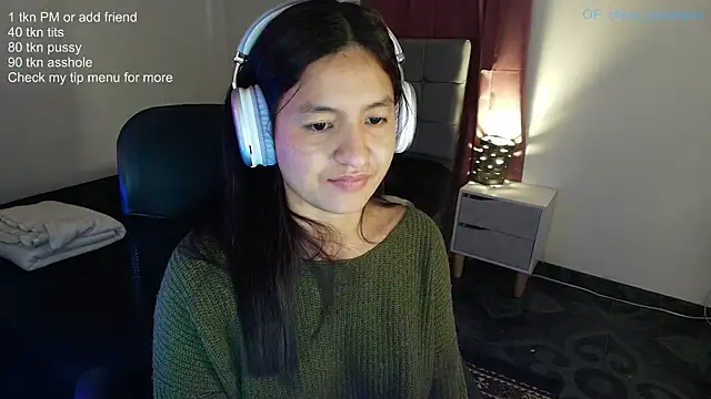 ChloeSanchezx online show from July 7, 2026, 6:47 am