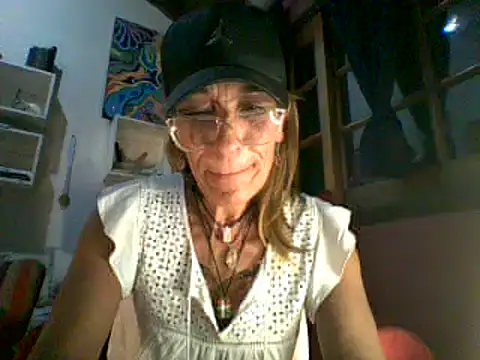 sabinytahot online show from December 3, 2024, 2:31 am