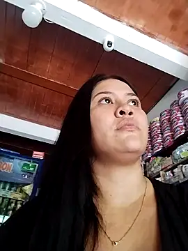 Snapshot of Miia_grand chatting on February 13, 2025, 4:39 pm Miia grand online show from February 13, 2025, 4:39 pm