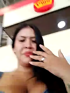 Snapshot of Miia_grand chatting on December 18, 2024, 7:41 pm Miia grand online show from December 18, 2024, 7:41 pm