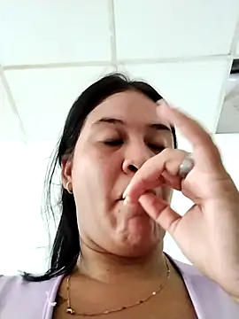 Snapshot of Miia_grand chatting on December 27, 2024, 7:14 pm Miia grand online show from December 27, 2024, 7:14 pm