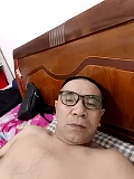 Snapshot of yjw6688 chatting on June 17, 2026, 2:49 pm yjw6688 online show from June 17, 2026, 2:49 pm