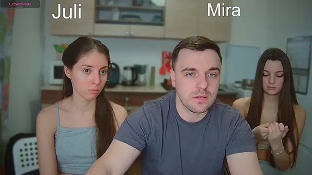 Snapshot of fcjuicy_pussy chatting on February 23, 2025, 3:18 pm fcjuicy pussy online show from February 23, 2025, 3:18 pm