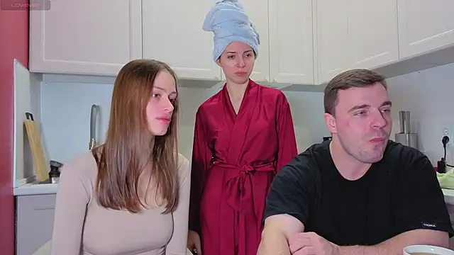 Snapshot of fcjuicy_pussy chatting on October 23, 2025, 9:19 am fcjuicy pussy online show from October 23, 2025, 9:19 am