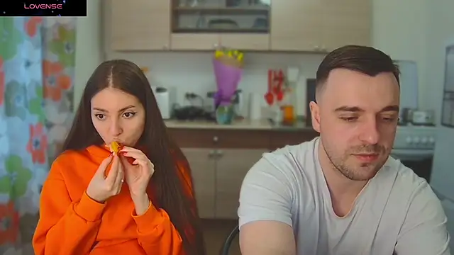 Snapshot of fcjuicy_pussy chatting on March 8, 2025, 1:47 pm fcjuicy pussy online show from March 8, 2025, 1:47 pm