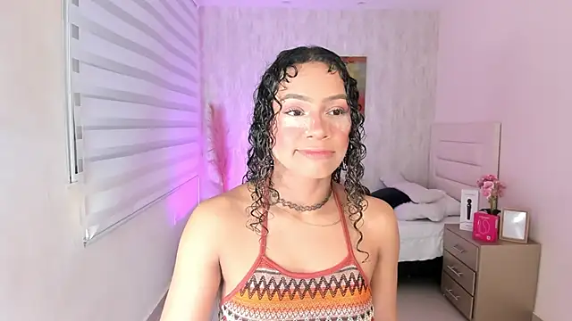 Snapshot of Keni_malf chatting on February 11, 2026, 3:39 am Keni malf online show from February 11, 2026, 3:39 am