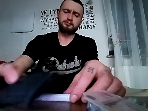 Snapshot of wariacik0024 chatting on February 9, 2026, 9:24 pm wariacik0024 online show from February 9, 2026, 9:24 pm