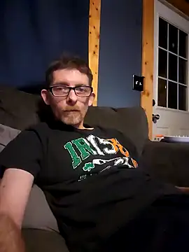 Snapshot of MysteriousFire23 chatting on January 20, 2025, 11:32 pm MysteriousFire23 online show from January 20, 2025, 11:32 pm