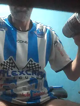 Snapshot of hugosafado333 chatting on November 8, 2025, 3:54 am hugosafado333 online show from November 8, 2025, 3:54 am