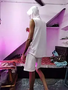 Snapshot of Habibi_big_b chatting on October 8, 2025, 7:03 pm Habibi big b online show from October 8, 2025, 7:03 pm