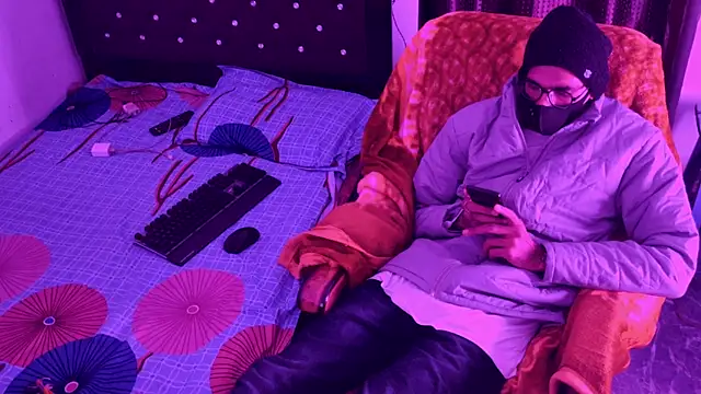 Snapshot of Habibi_big_b chatting on November 8, 2025, 5:16 pm Habibi big b online show from November 8, 2025, 5:16 pm