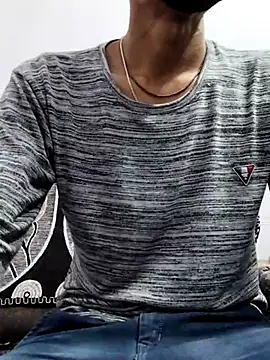 Snapshot of Habibi_big_b chatting on March 8, 2025, 5:33 pm Habibi big b online show from March 8, 2025, 5:33 pm