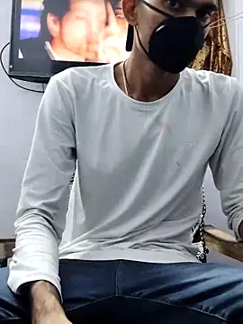 Snapshot of Habibi_big_b chatting on March 21, 2025, 5:34 pm Habibi big b online show from March 21, 2025, 5:34 pm