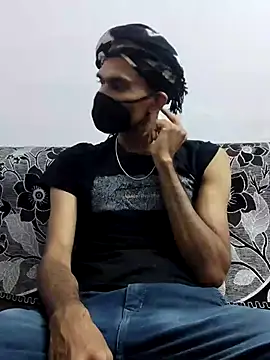 Snapshot of Habibi_big_b chatting on March 17, 2025, 7:04 pm Habibi big b online show from March 17, 2025, 7:04 pm