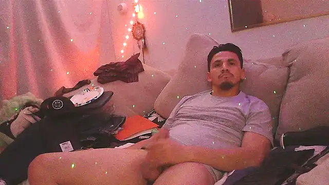 chill wolf389 online show from December 18, 2025, 8:52 am