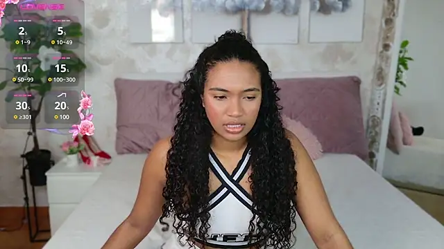 MilaTeenX online show from March 6, 2025, 8:52 am