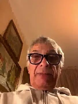 4n4l1zz4m1 online show from January 15, 2026, 8:01 pm