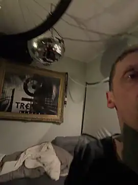 Snapshot of pillepallex84x chatting on February 15, 2026, 3:18 am pillepallex84x online show from February 15, 2026, 3:18 am