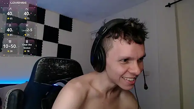 Snapshot of bryamado69 chatting on November 5, 2025, 1:52 am bryamado69 online show from November 5, 2025, 1:52 am