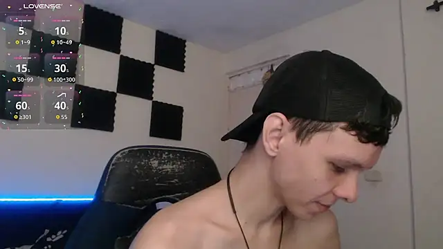 Snapshot of bryamado69 chatting on November 27, 2025, 10:32 pm bryamado69 online show from November 27, 2025, 10:32 pm