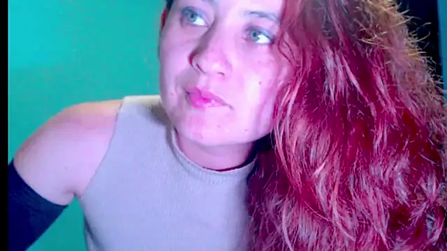 Snapshot of zoe_jones3 chatting on March 13, 2025, 1:43 am zoe jones3 online show from March 13, 2025, 1:43 am