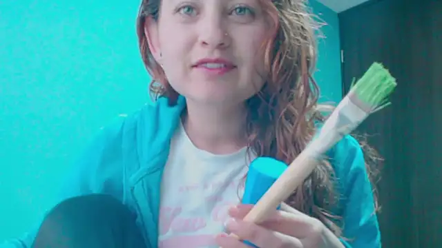 Snapshot of zoe_jones3 chatting on February 18, 2025, 10:36 pm zoe jones3 online show from February 18, 2025, 10:36 pm