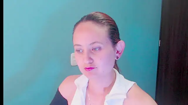 Snapshot of zoe_jones3 chatting on February 27, 2025, 10:20 pm zoe jones3 online show from February 27, 2025, 10:20 pm