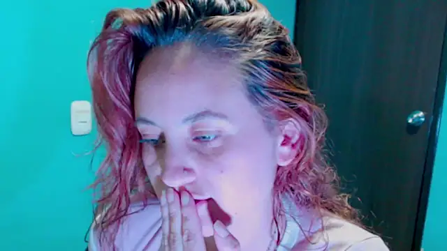 Snapshot of zoe_jones3 chatting on January 28, 2025, 12:26 am zoe jones3 online show from January 28, 2025, 12:26 am