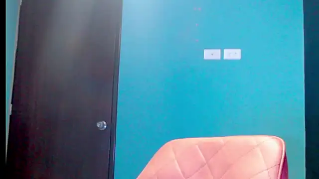 Snapshot of zoe_jones3 chatting on March 11, 2025, 1:26 am zoe jones3 online show from March 11, 2025, 1:26 am