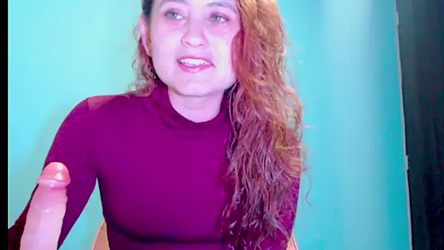 Snapshot of zoe_jones3 chatting on March 13, 2025, 11:38 pm zoe jones3 online show from March 13, 2025, 11:38 pm