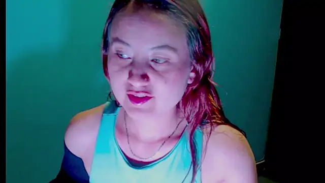 Snapshot of zoe_jones3 chatting on March 4, 2025, 11:11 pm zoe jones3 online show from March 4, 2025, 11:11 pm