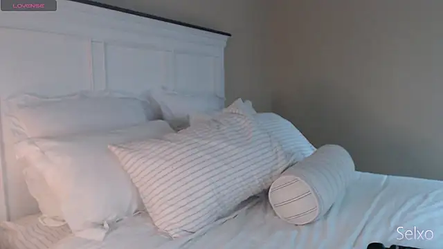 Selxo online show from March 4, 2026, 2:14 pm