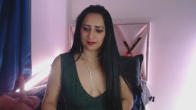 Snapshot of Andrea_Sexx_ chatting on February 1, 2025, 9:00 am Andrea Sexx  online show from February 1, 2025, 9:00 am