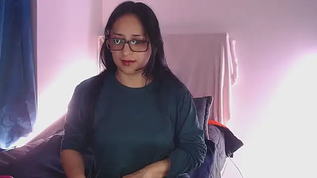 Snapshot of Andrea_Sexx_ chatting on February 11, 2025, 1:10 am Andrea Sexx  online show from February 11, 2025, 1:10 am