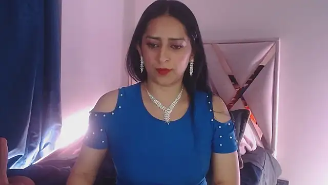 Snapshot of Andrea_Sexx_ chatting on February 6, 2025, 12:54 am Andrea Sexx  online show from February 6, 2025, 12:54 am