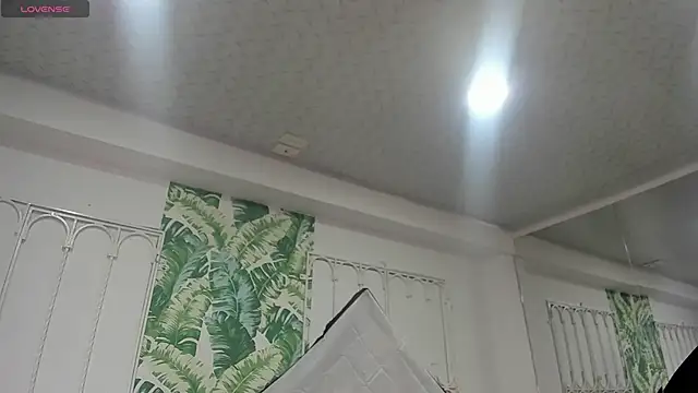  sharlotte777 online show from March 19, 2026, 2:50 pm