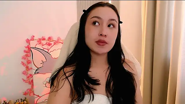 Ann  Cute online show from April 11, 2026, 7:45 am