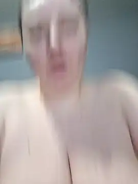 anna claire online show from March 23, 2026, 4:18 pm