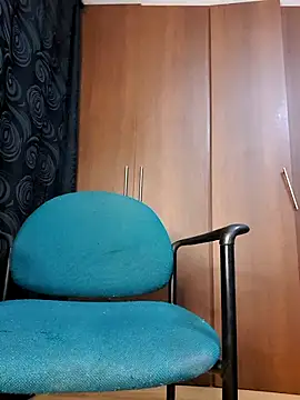 Snapshot of MAXIMUS_MASTE3 chatting on March 9, 2025, 5:11 am MAXIMUS MASTE3 online show from March 9, 2025, 5:11 am