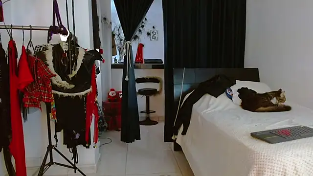 georgina ms online show from December 5, 2025, 3:10 pm