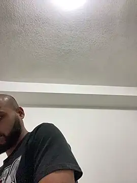 islandvybee55 online show from January 21, 2025, 1:08 am