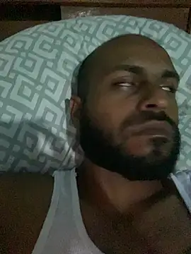 islandvybee55 online show from February 15, 2026, 4:13 am