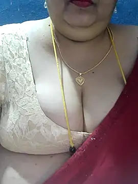 Snapshot of tamilthanushri chatting on November 16, 2025, 6:34 pm tamilthanushri online show from November 16, 2025, 6:34 pm