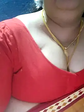 Snapshot of tamilthanushri chatting on November 21, 2025, 9:30 am tamilthanushri online show from November 21, 2025, 9:30 am