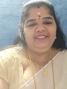 Snapshot of tamilthanushri chatting on November 17, 2025, 9:35 am tamilthanushri online show from November 17, 2025, 9:35 am