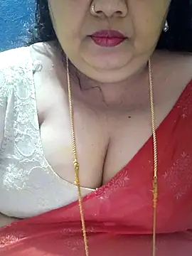 Snapshot of tamilthanushri chatting on October 24, 2025, 10:47 am tamilthanushri online show from October 24, 2025, 10:47 am